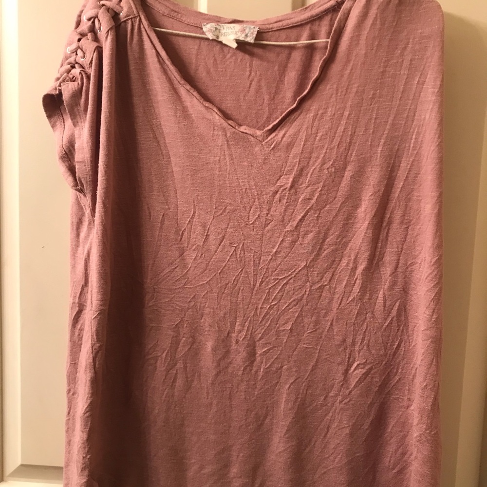 V neck top